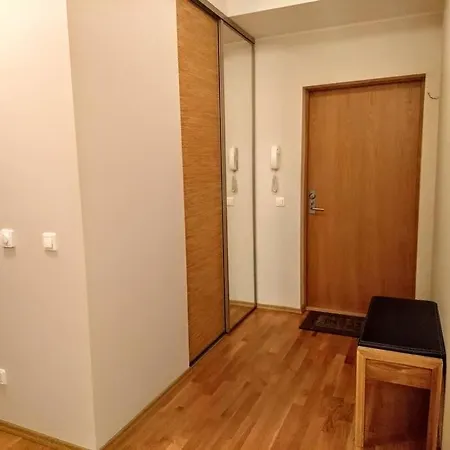 Διαμέρισμα Stylish In Center With Parking *